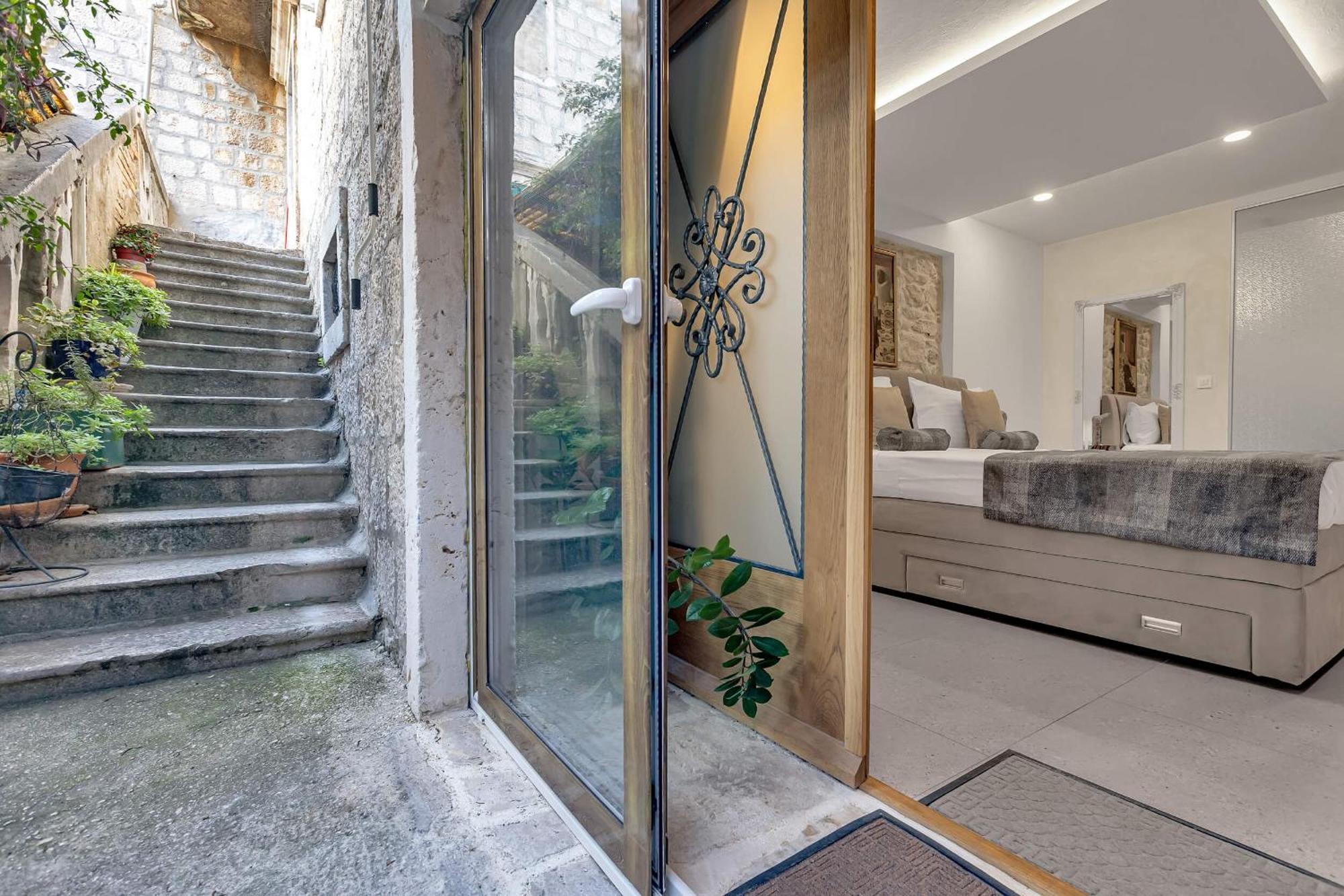 Luxury Rooms Palace B&B Μακάρσκα Εξωτερικό φωτογραφία
